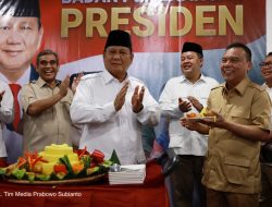 Prabowo: Dalam Demokrasi Persaingan Itu Sehat, Rakyat Butuh Alternati