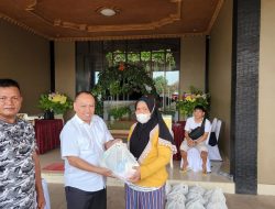 Gedung Serbaguna Graha Km 7 Palembang, Salurkan 60 Paket Sembako Bagi Warga Sekitar