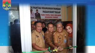 Pj Walikota Lubuklinggau Launching Pos Pantau Keamanan Pangan Pasar Bukit Sulap